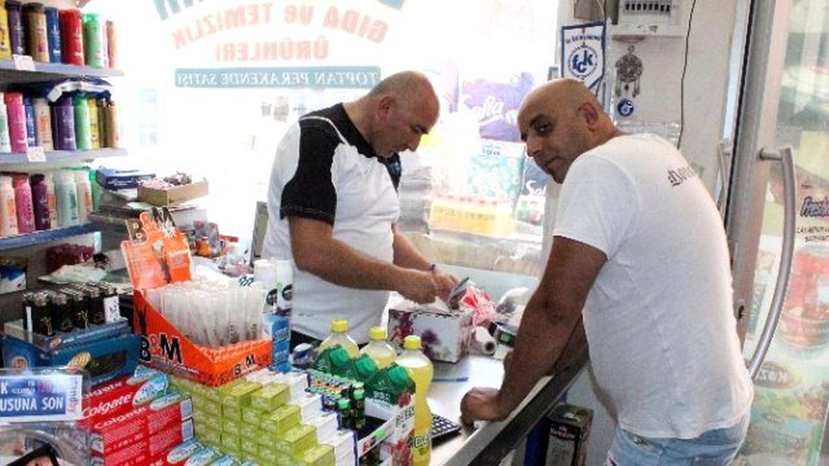 Türkiye'den Veresiye Alışveriş Yapan Yunanlılar Ödeme Yapamıyor