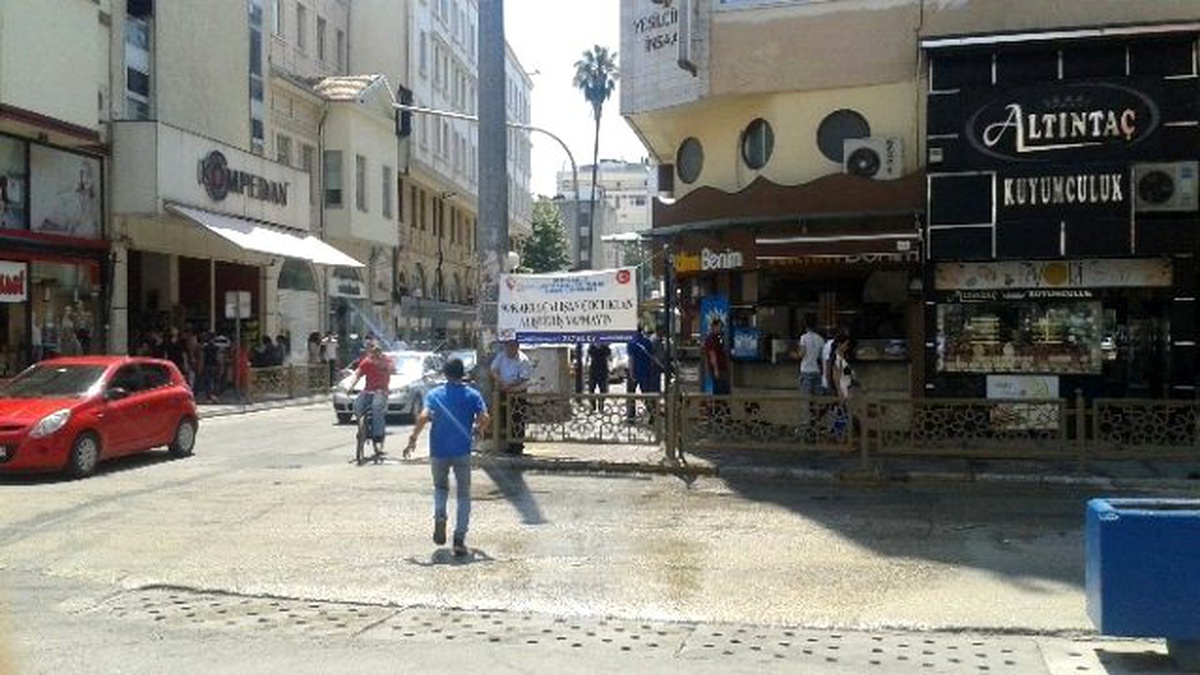 Vatandaşlar Sokakta Çalışan Çocuklar Konusunda Uyarılıyor