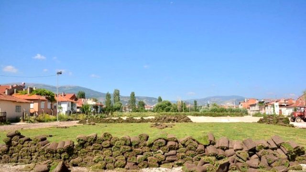 Vefa Futbol Sahası Yenileniyor