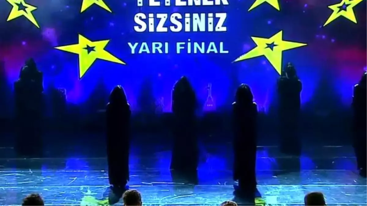 Assorti Dans\'ın Yarı Final Performansı