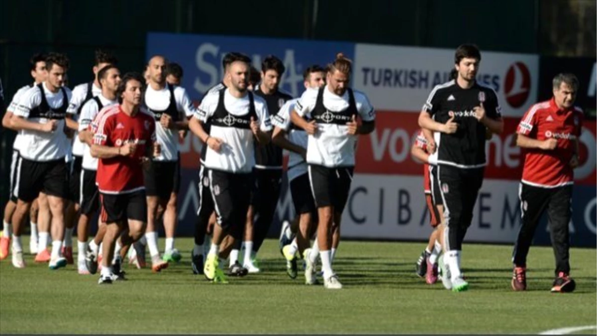 Beşiktaş Akşam İdmanı ile Günü Tamamladı