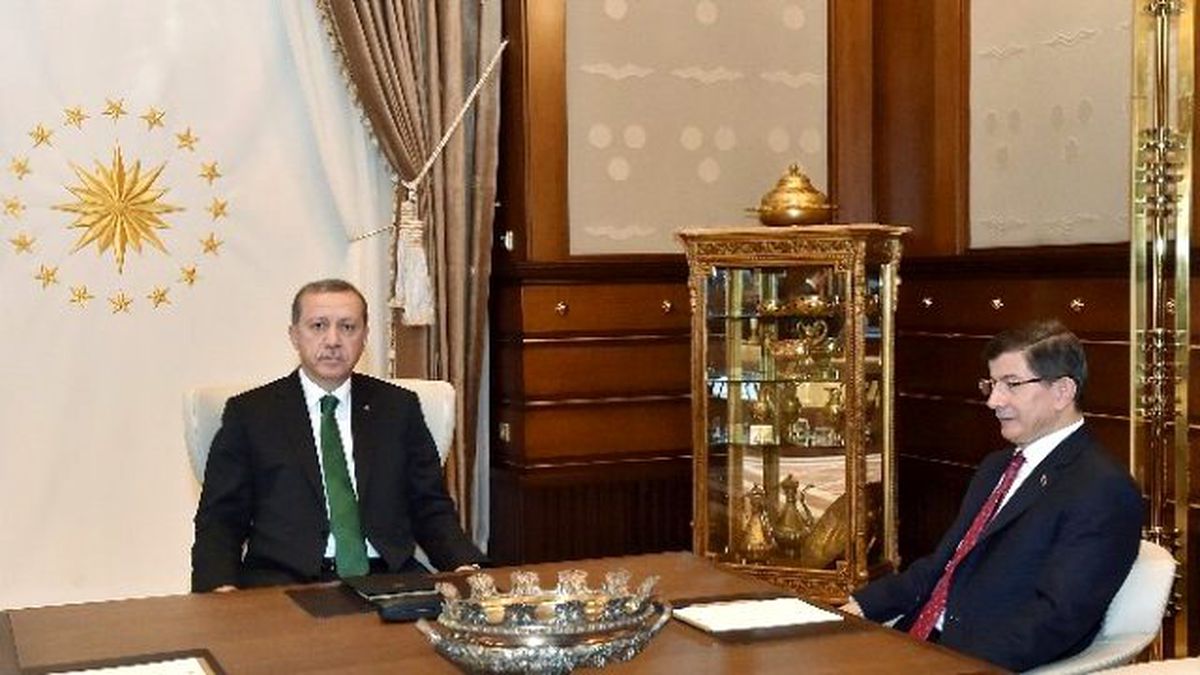 Cumhurbaşkanı Erdoğan, Başbakan Davutoğlu\'nu Kabul Etti