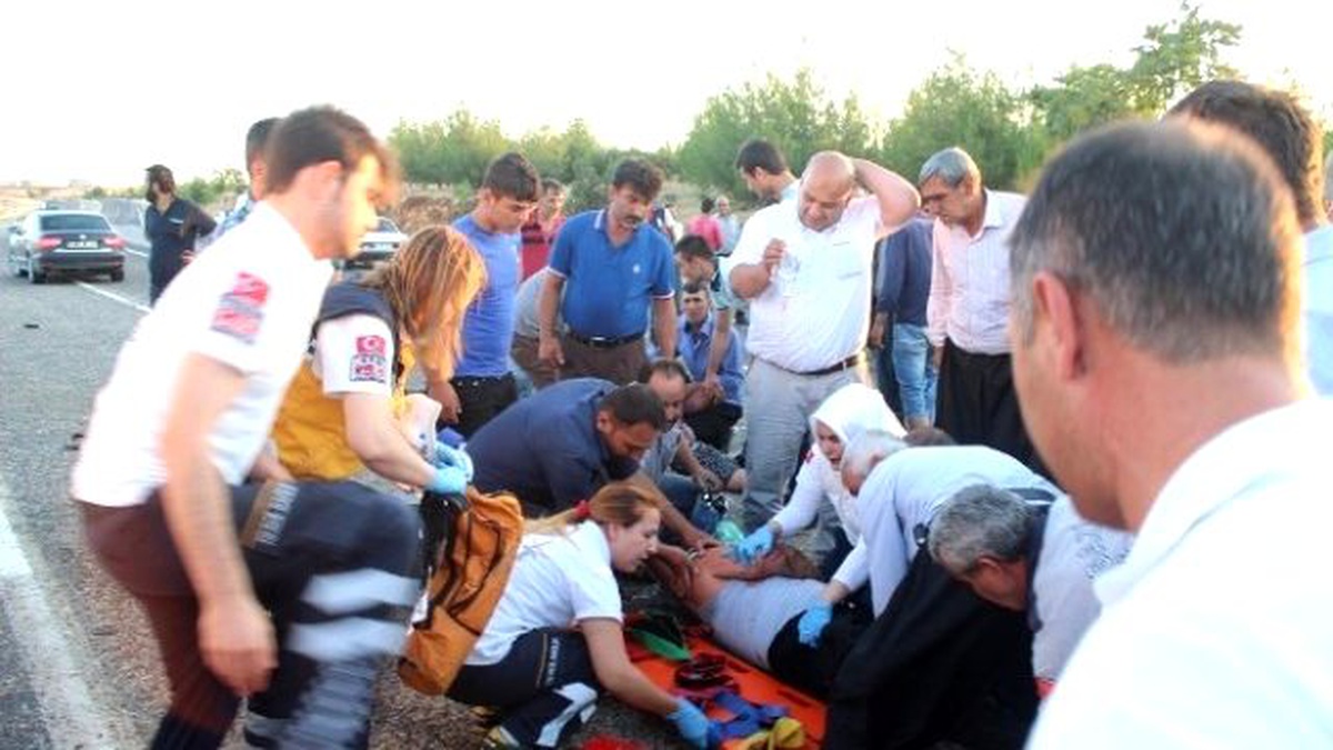 Gaziantep\'te Feci Kaza: 1 Ölü, 10 Yaralı