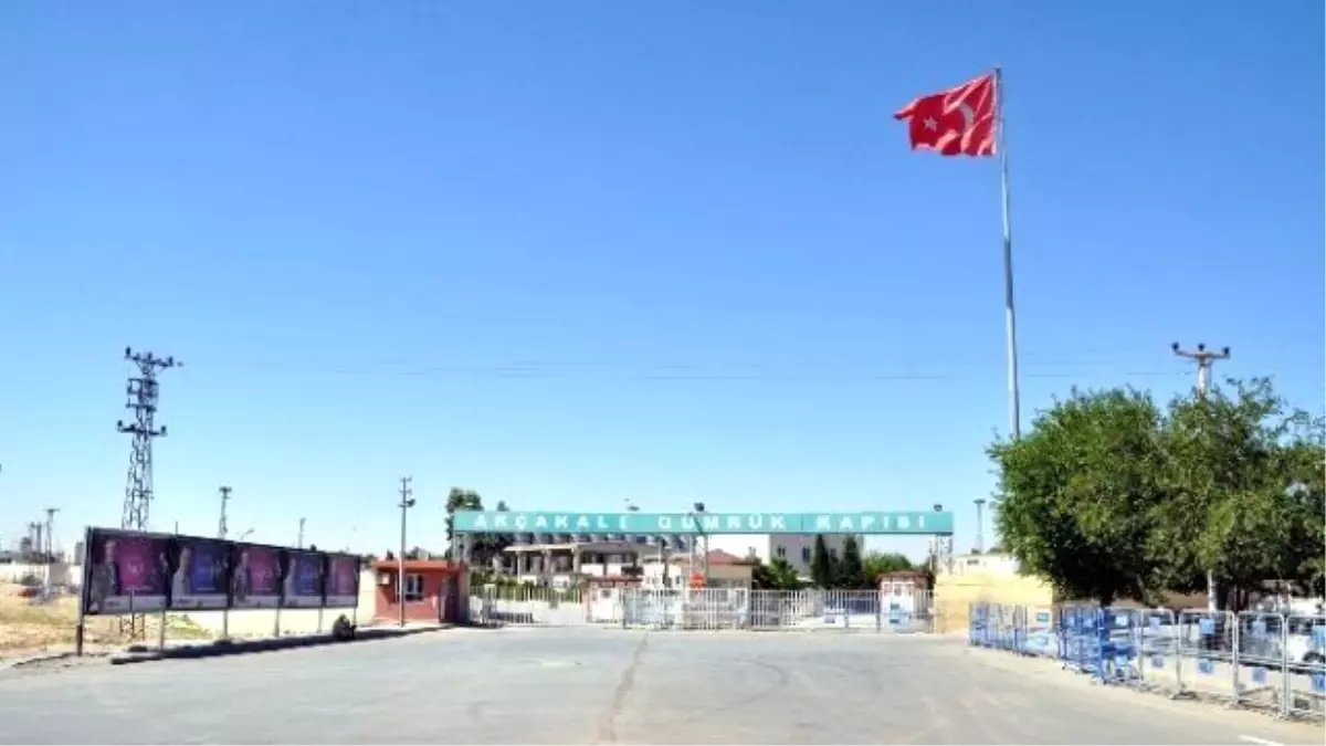 Pyd Telabyad Sınır Kapısı\'nı Kapattı