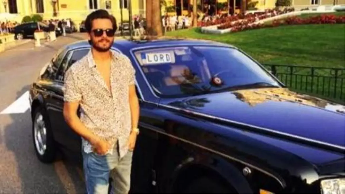 Scott Disick And Kourtney Kardashian Have Very Different Instagram Posts After Split