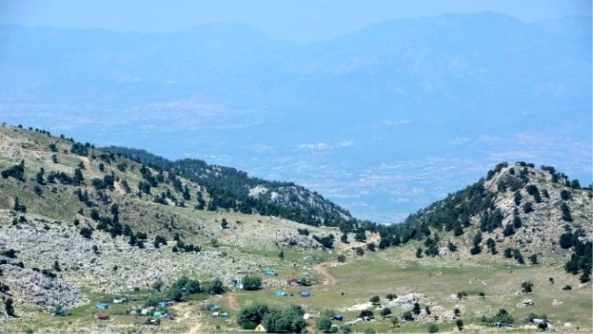 Sıcaktan Kaçanların Adresi Toros Yaylaları