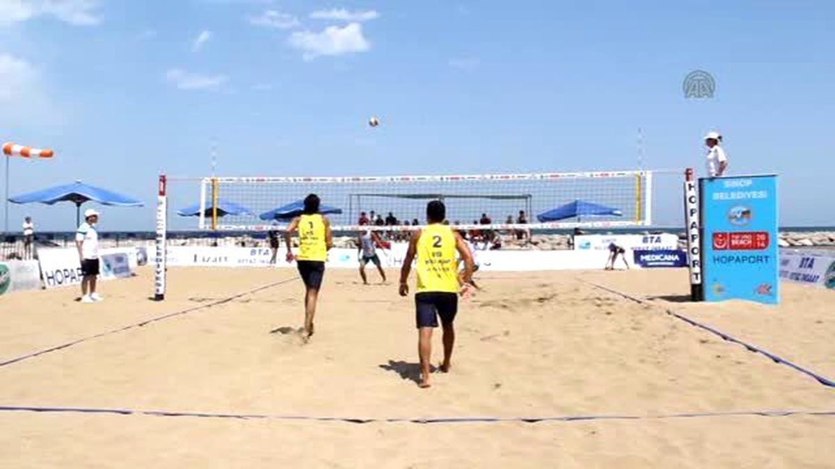 Sinop\'ta Uluslararası Plaj Voleybolu Yapılacak