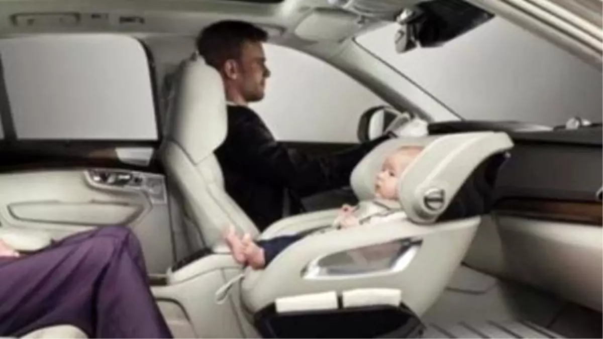 Volvo Design Concept Replaces Passenger Seat With Baby Carrier