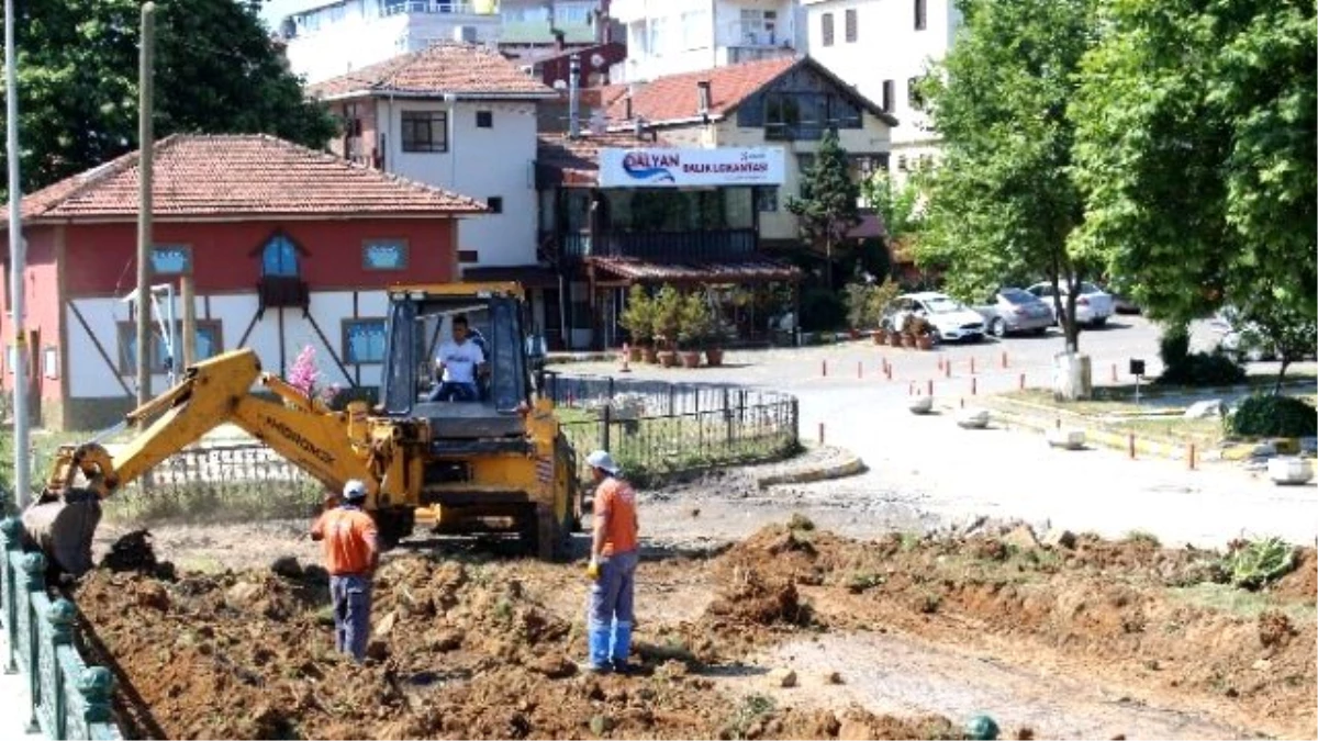 Akçakoca\'da Çevre Düzenleme Çalışmaları Sürüyor