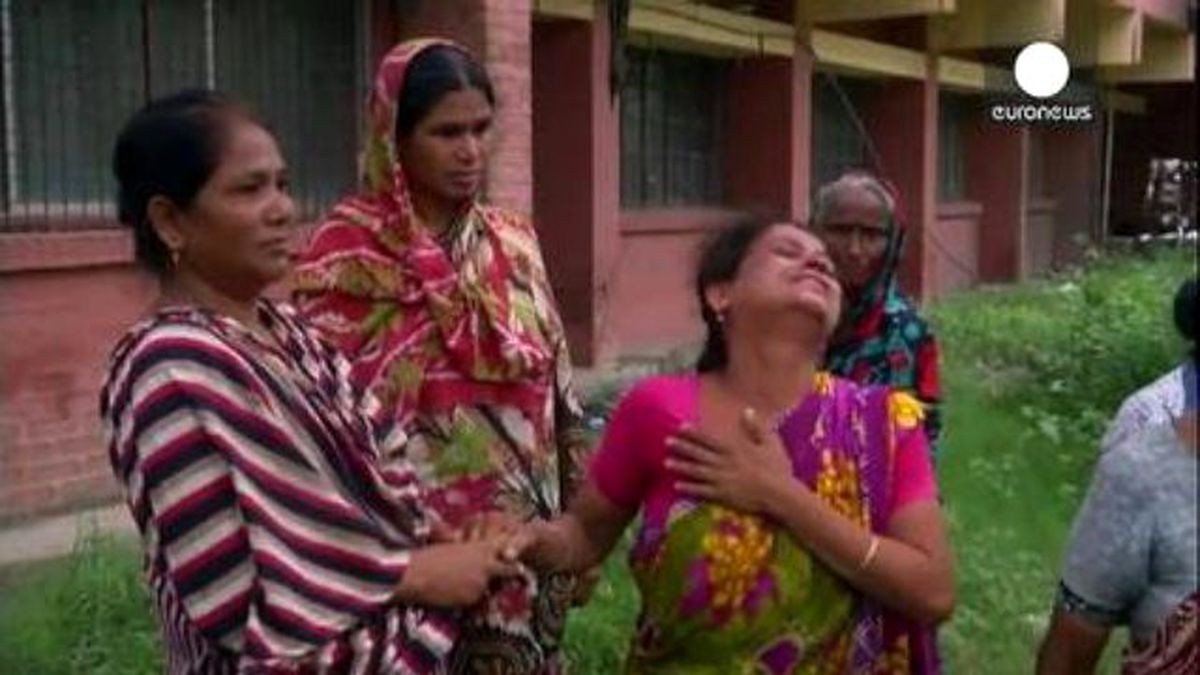 Bangladeş\'te İzdiham: 23 Ölü