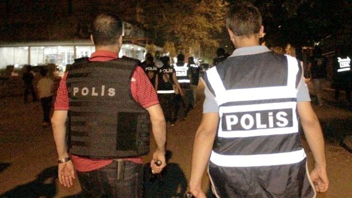 Diyarbakır Polisi Asayiş Uygulamalarına Devam Ediyor