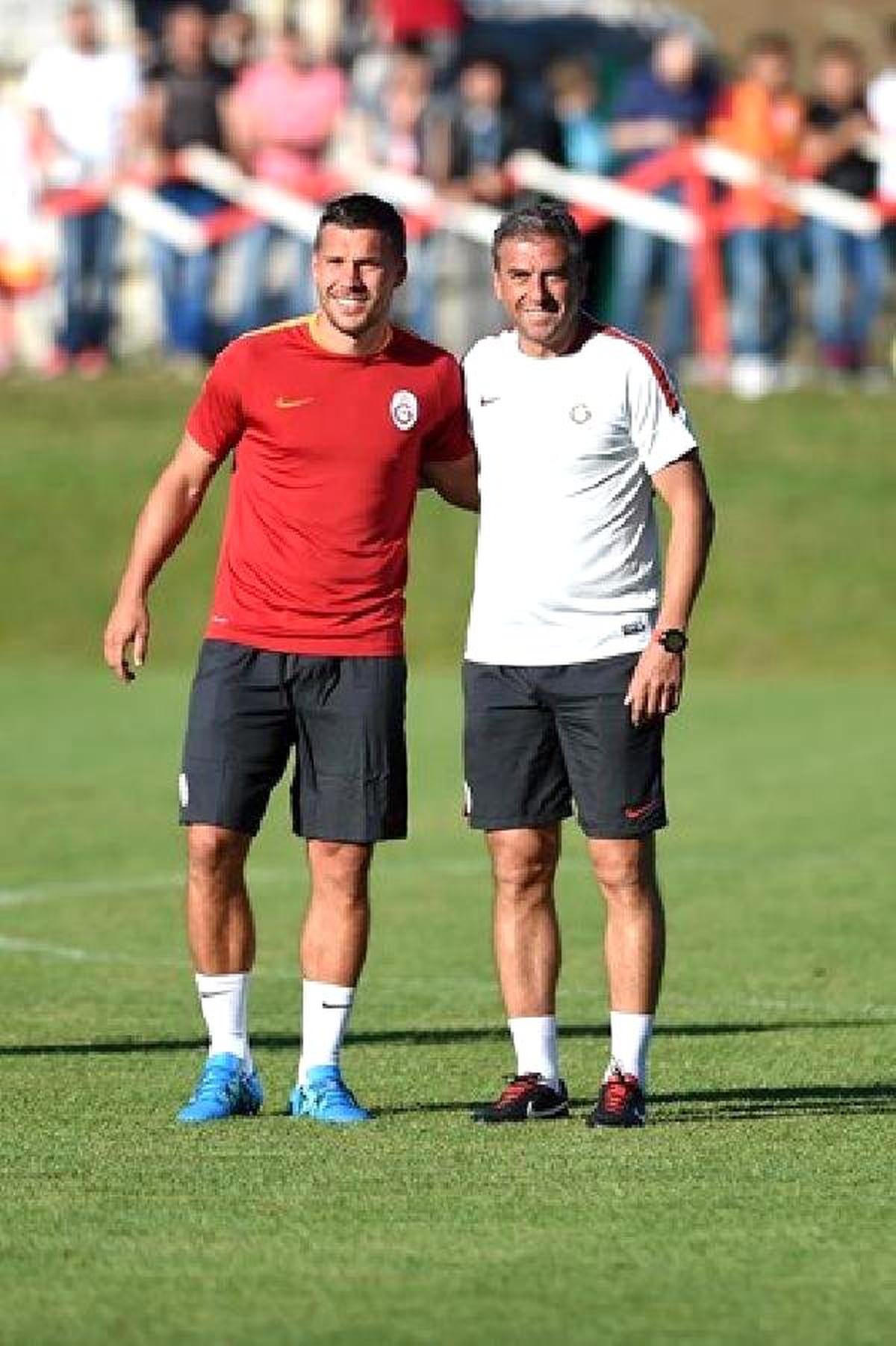 Galatasaray\'ın Yeni Transferi Podolski İlk İdmanına Çıktı