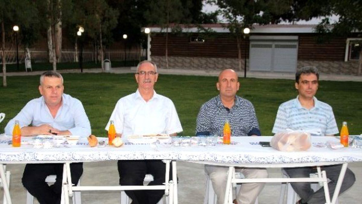Gürşat Kale, İftarda Gazetecileri Ağırladı