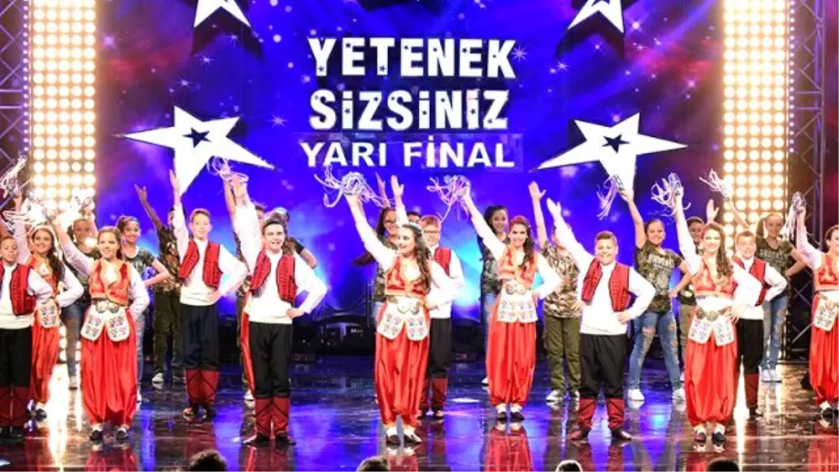 İzda Kültür Sanat\'ın Yarı Final Performansı