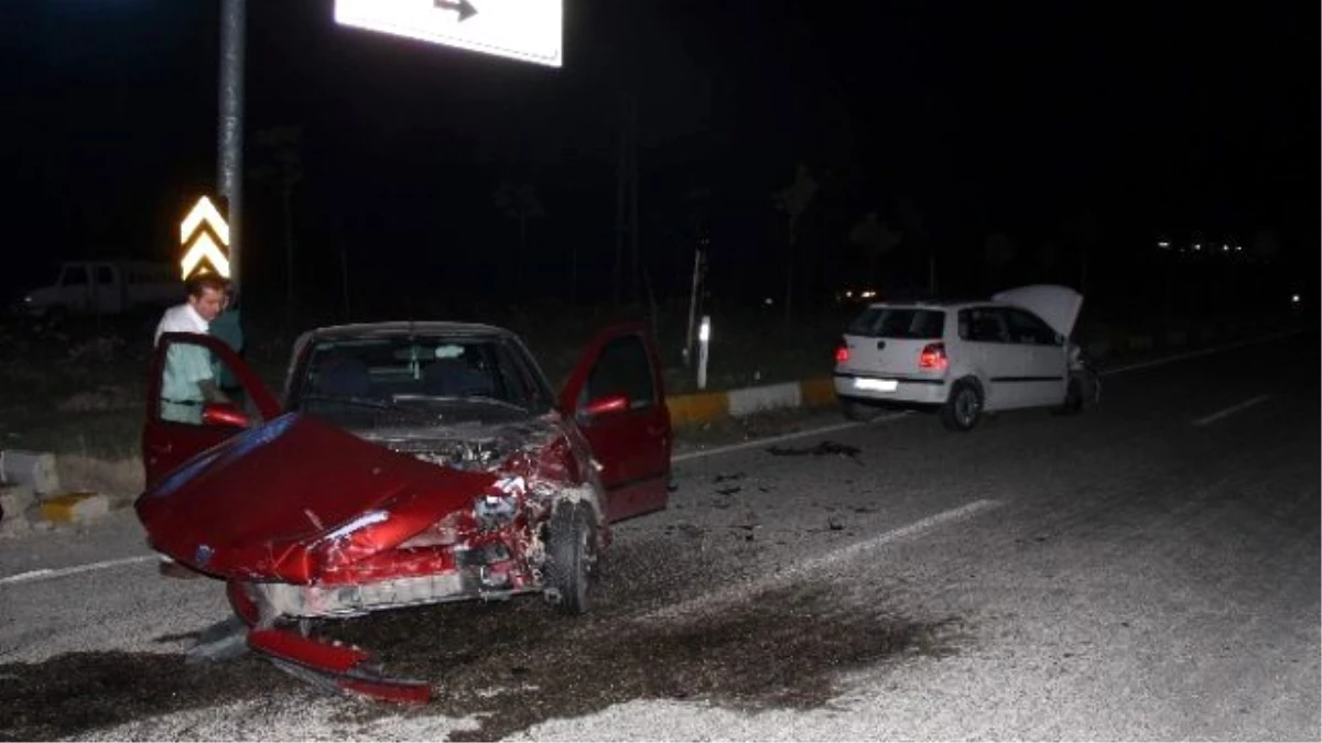 Karabük\'te Trafik Kazası: 10 Yaralı