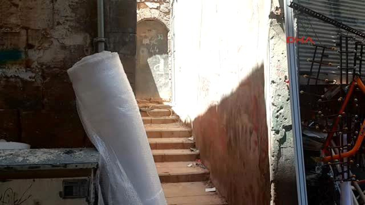 Mardin\'de Tarihi Kilisenin Emlakçı Aracılığıyla Satışa Çıkarılmasına Sünyanilerden Tepki 3