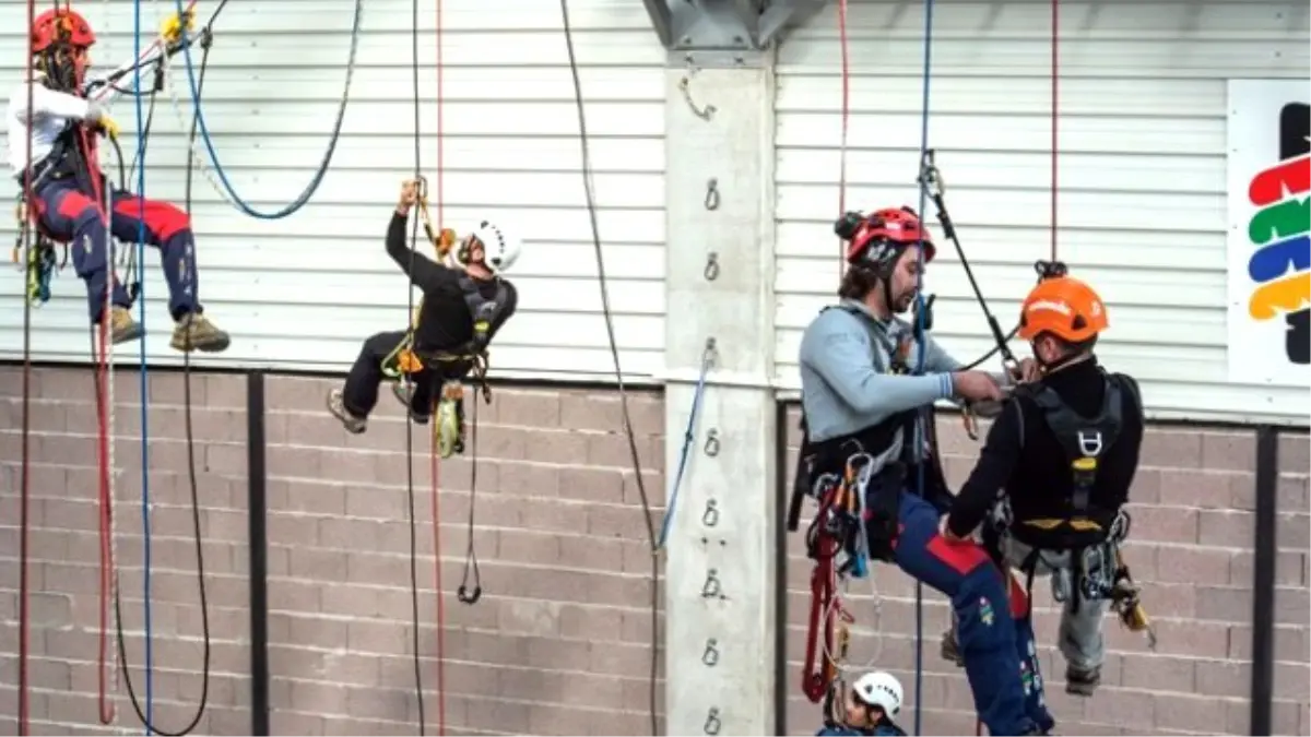 Mira, Yüksek Yapılara İskelesiz Çözüm Sunuyor