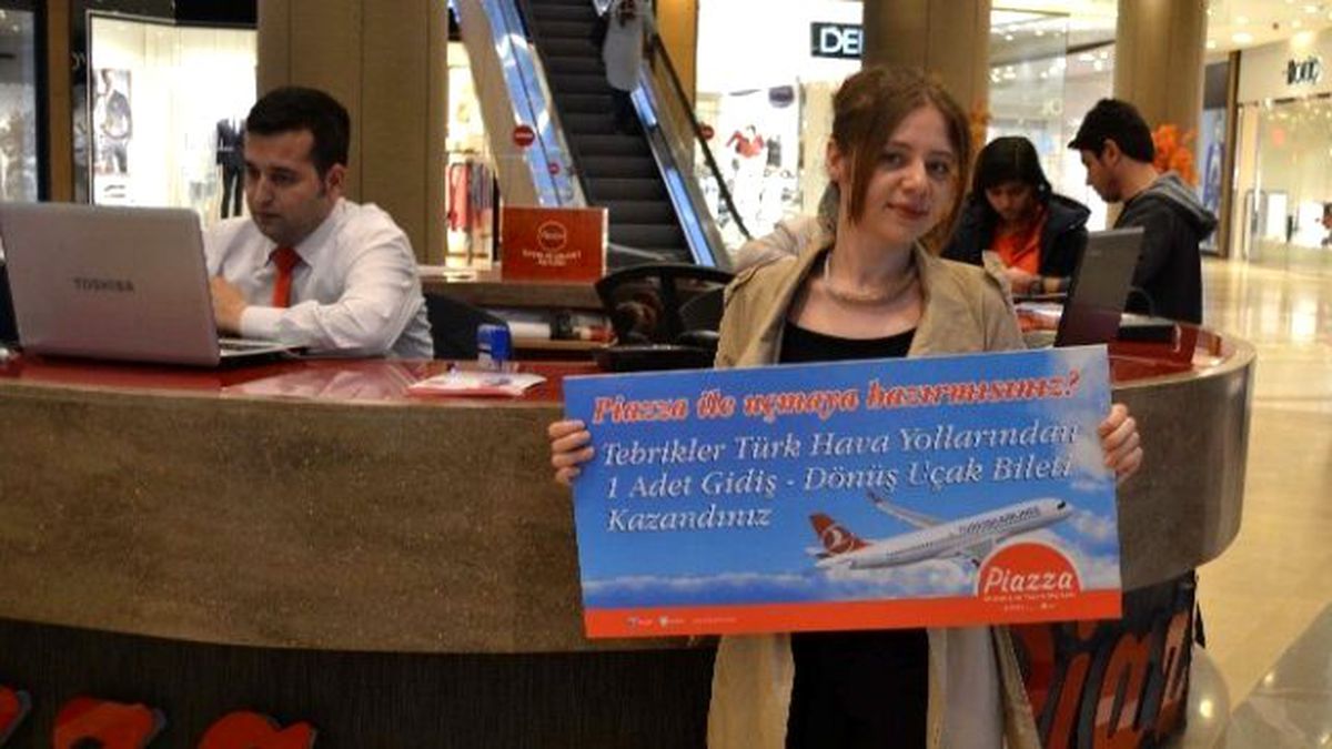 Piazza Salıları Uçaracak