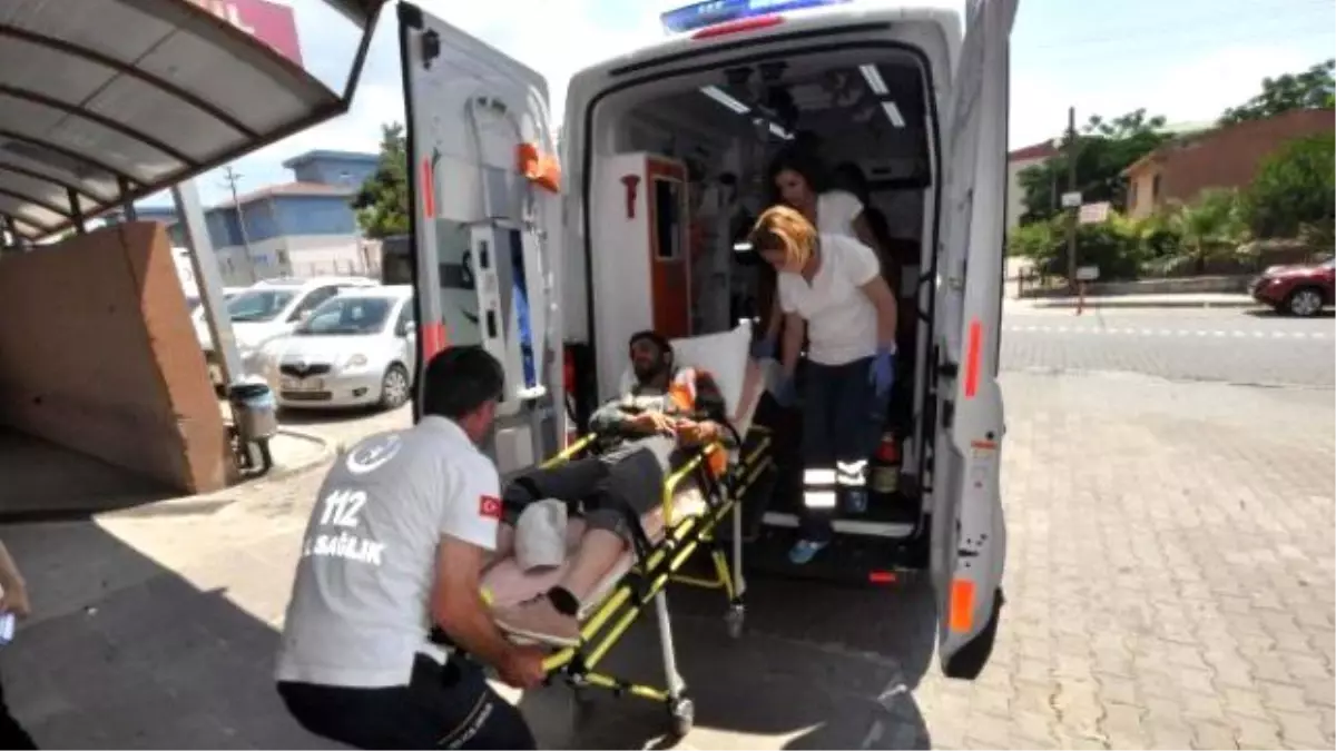 Tartıştığı Karayolu İşçisini Tabancayla Ayağından Vurdu