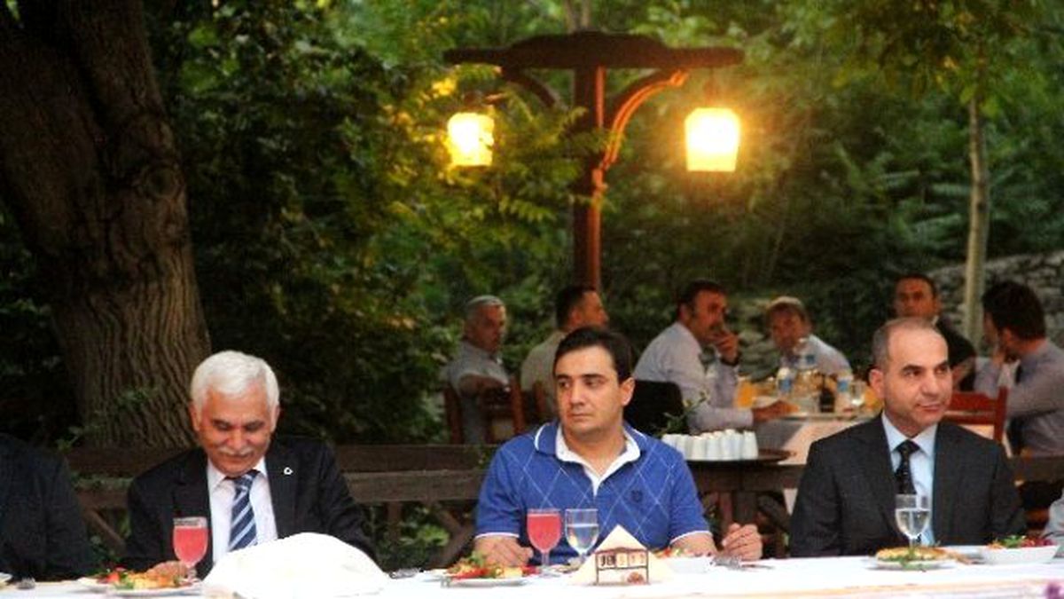 Karabük Valisi Alimoğlu\'ndan Basın Mensuplarına İftar