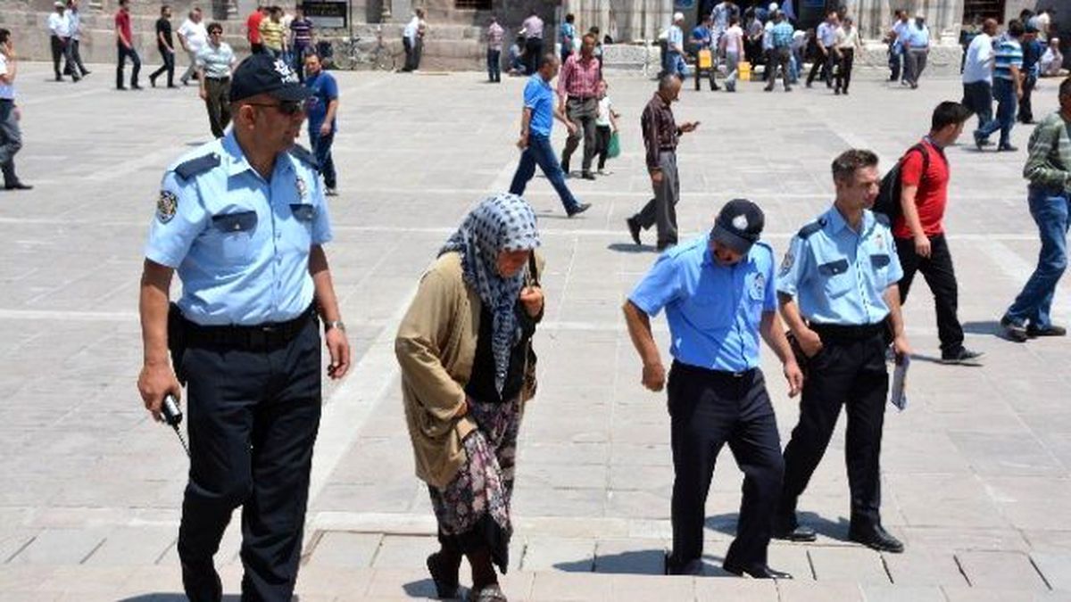Aksaray\'da Dilencilere Göz Açtırılmıyor