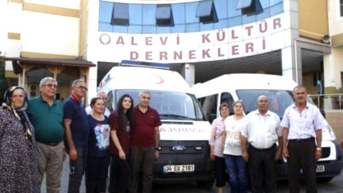 Alevi Kültür Derneğine Ambulans Bağışı