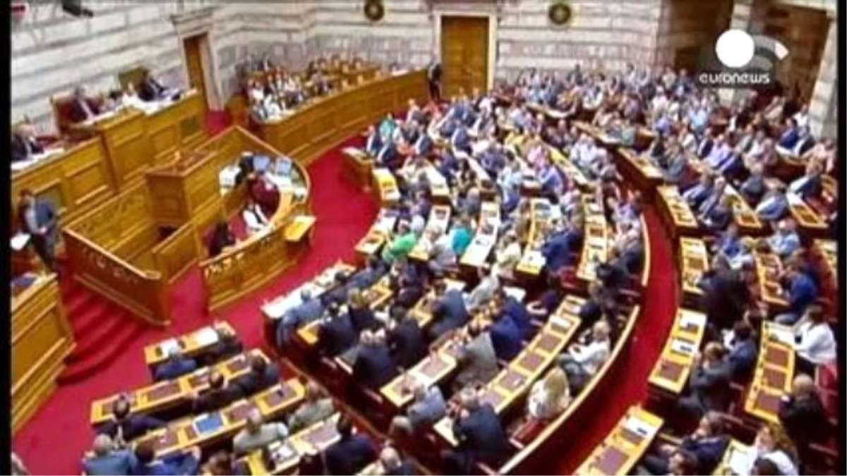 Çipras\'a Parlamentodan Onay Çıktı