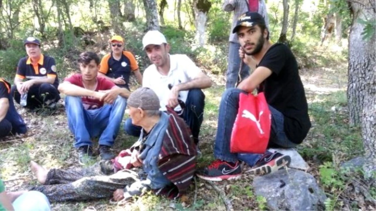 Dere İçinde Bulunan Yaşlı Kadına Belediye Sahip Çıktı