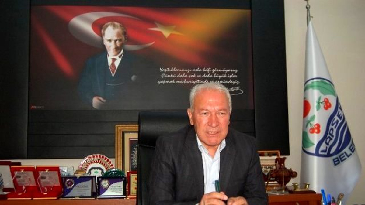 Lapseki Sahneye Çıkıyor Projesine Destek