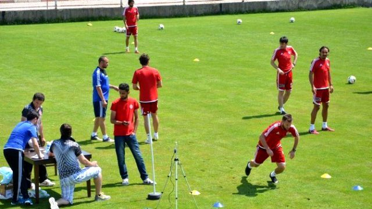 Medıcana Sivasspor\'da Futbolcular Laktak Testinden Geçti