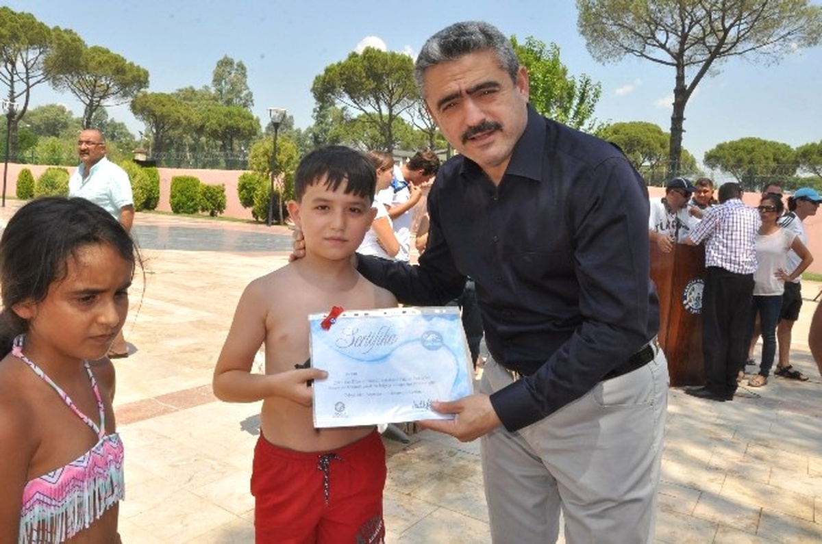 Nazilli Belediyesi Yaz Kurslarına Damgasını Vurdu