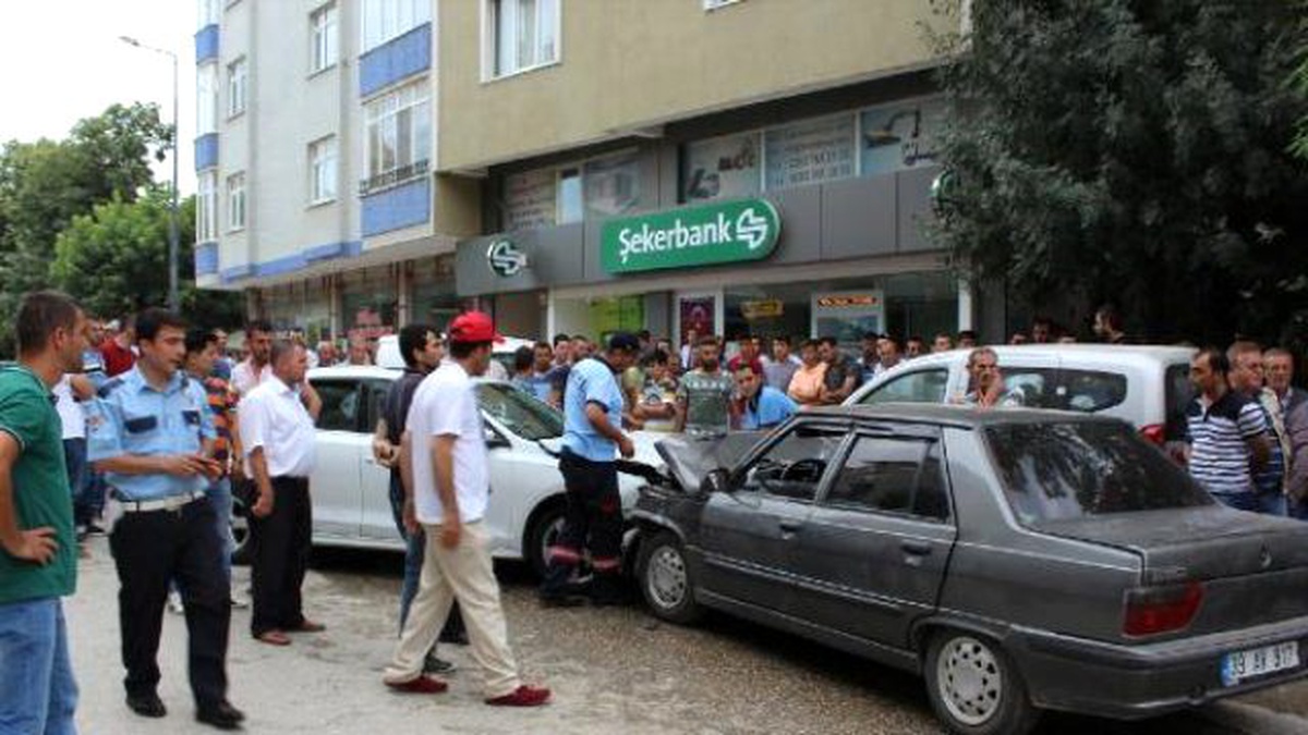 Saray\'da Hatalı Solama Kazası: 1 Ölü, 1 Yaralı