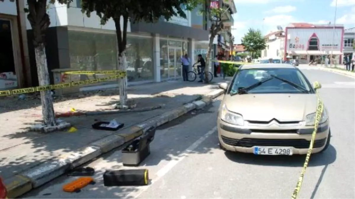 3 Aylık Hamile Tuğba Öğretmeni Ölüm Durakta Yakaladı