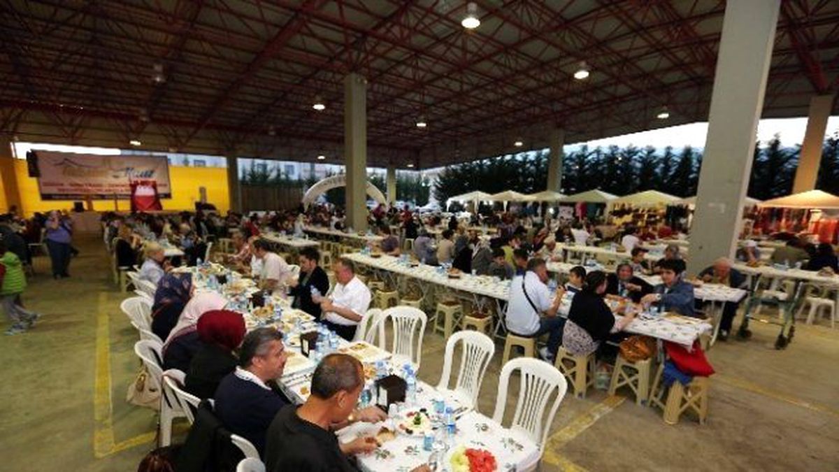 Bolu\'da Mahalle İftarlarının Sonuncusu Gerçekleştirildi