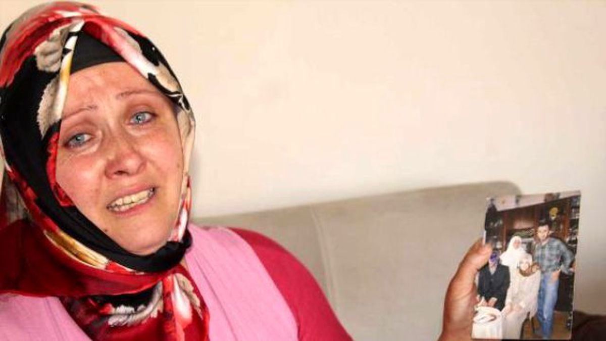 Boşandıktan Sonra Kaybolan Kardeşini Arıyor