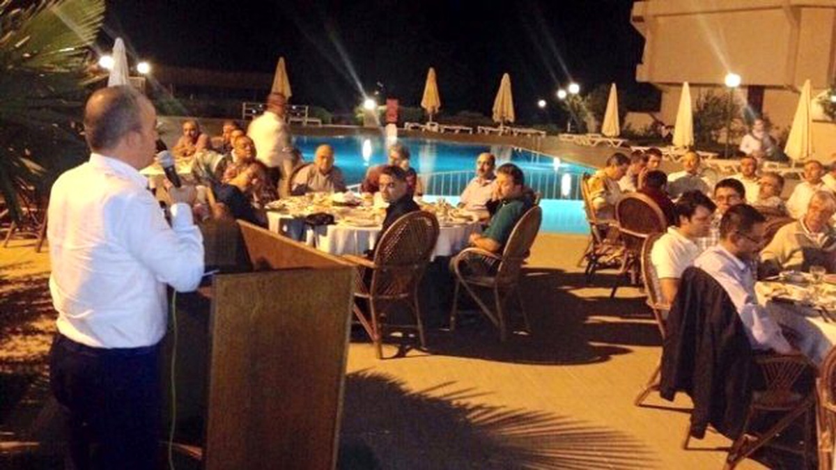 Bülent Turan Ensar Vakfının Düzenledığı Sahura Katıldı