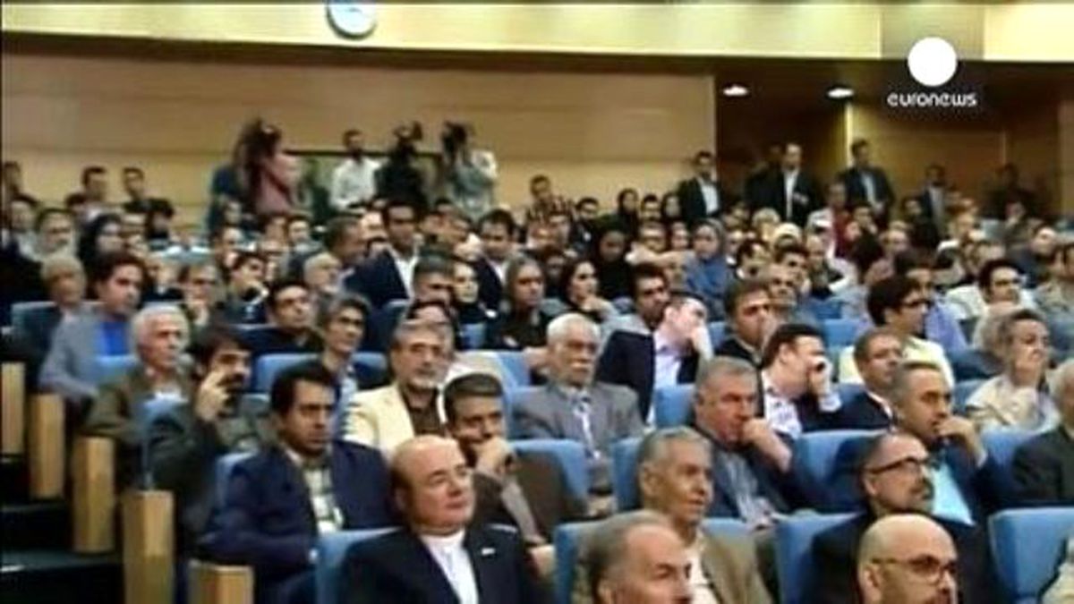 Hamaney: Kibre Karşı Daha Fazla Mücadele İçin Hazır Olun