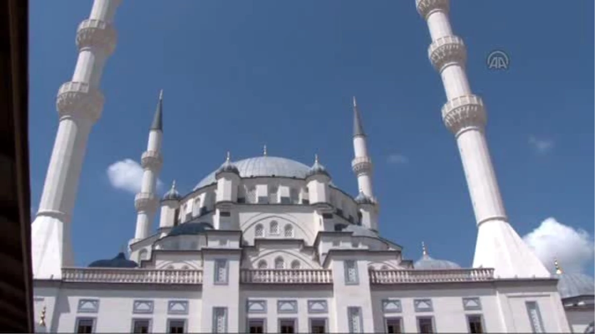 Kırıkkale\'de 5 Camide 13 Kişi İtikafa Girdi