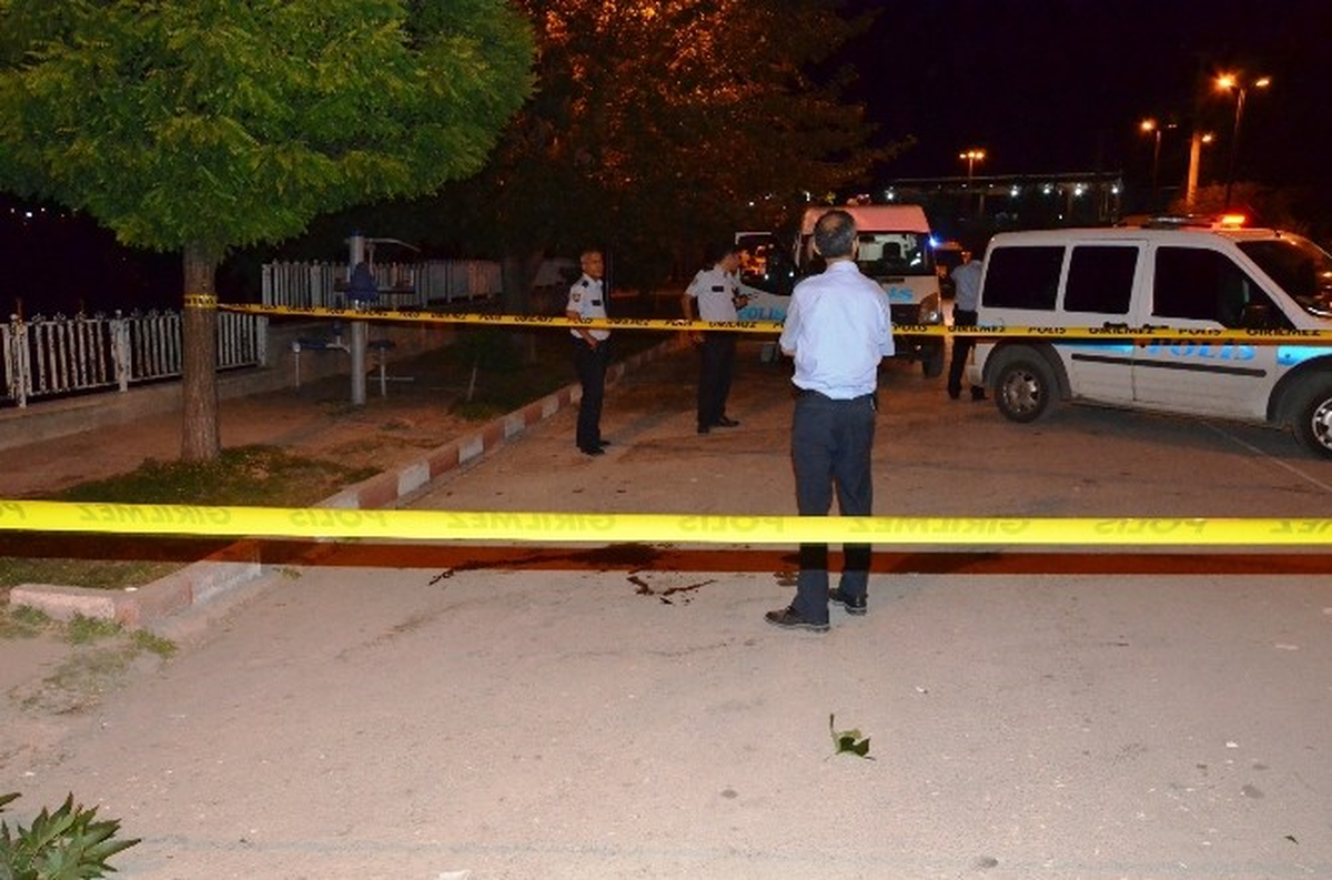 Mesire Alanında Silahlı Kavga; 1 Yaralı