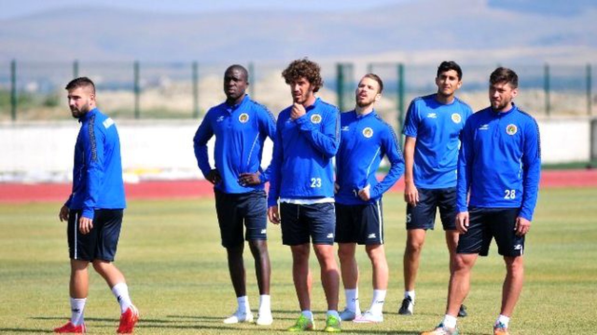 Albimo Alanyaspor Orta ve Şut Çalıştı