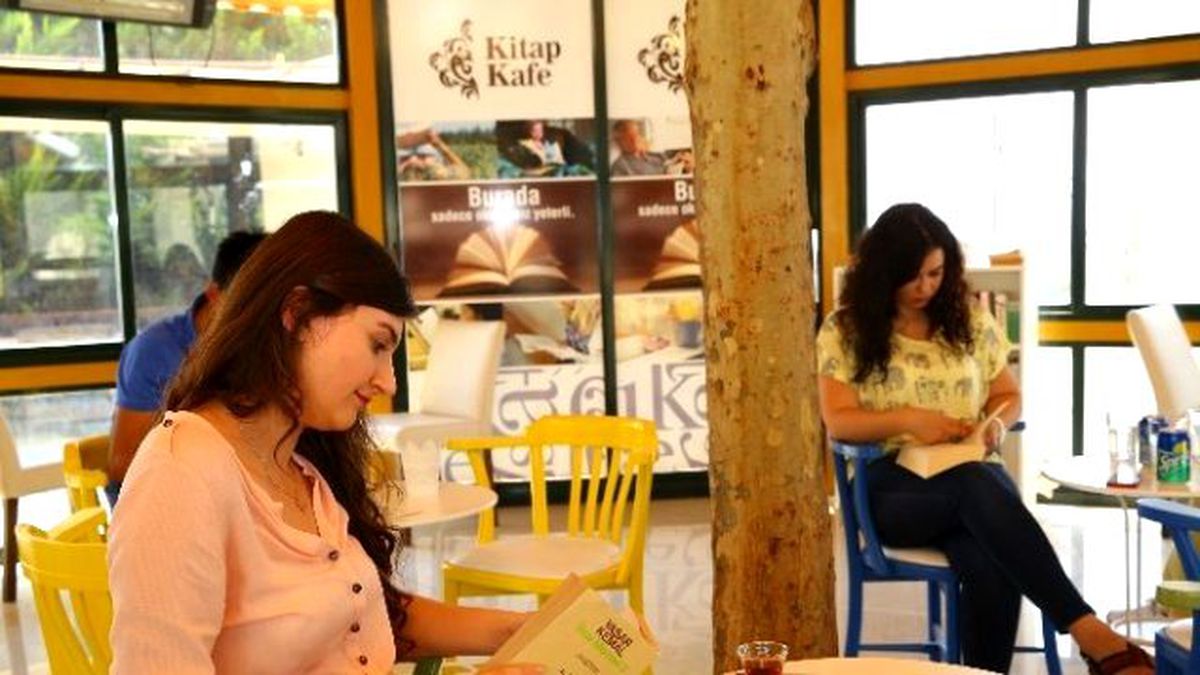 Bucalılar Kitap Kafe\'yi Çok Sevdi
