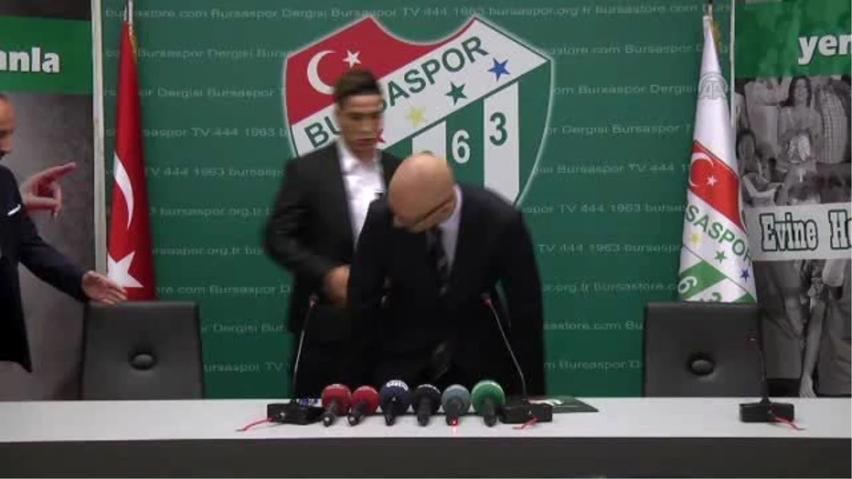 Bursaspor, Josue ile Sözleşme İmzaladı