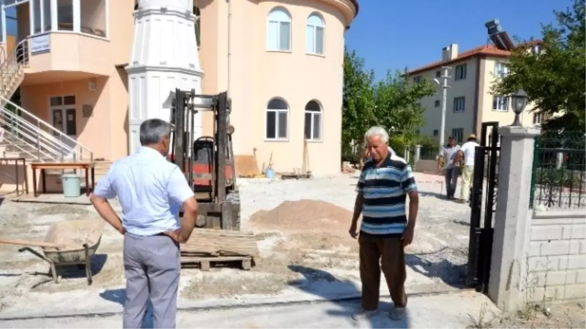 Dalaman\'da Halkın Yaptırdığı Cami Bayram Namazına Yetişecek