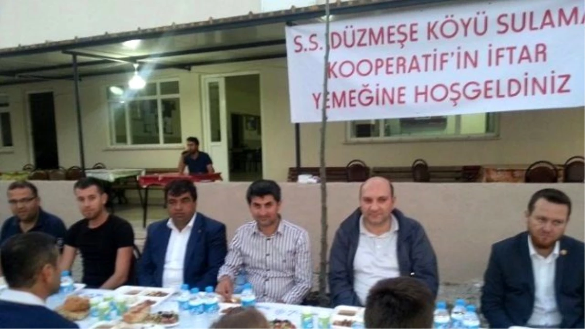 Düzmeşe Köyü Sulama Kooperatifi İftar Yemeği Düzenledi