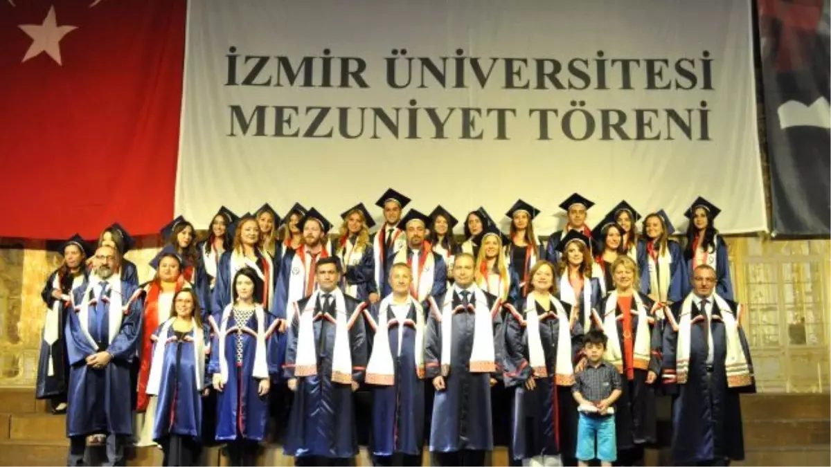 İzmir Üniversiteli Eğitim Neferleri Göreve Başladı