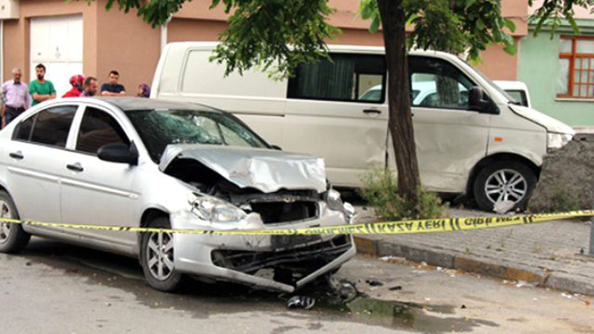 Otomobille Kardeşine Çarparak Ölümüne Neden Oldu