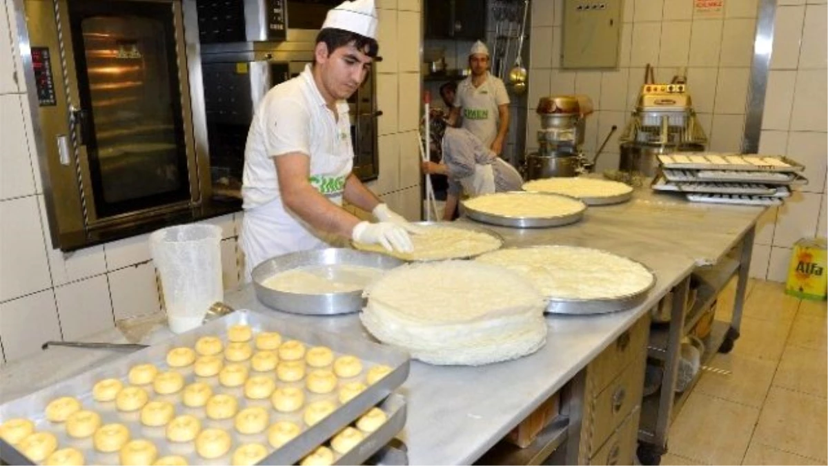 Ramazan Bayramı Öncesi Tatlı İmalathanelerine Denetim