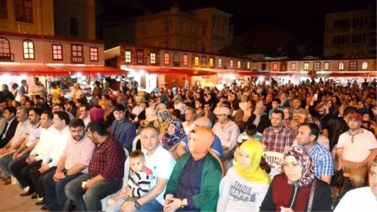 Ramazan Sokağında İbrahim Sadri Rüzgârı