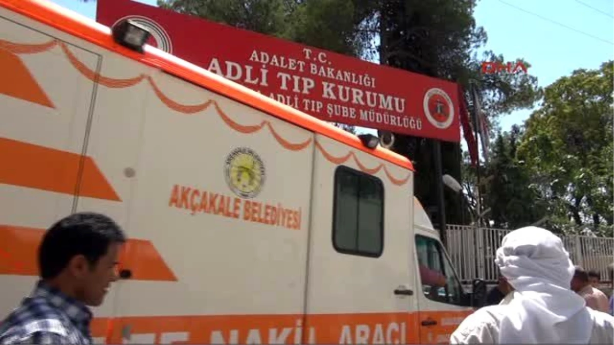 Şanlıurfa\'da Hasta Ziyareti Dönüşü Kaza; 4 Ölü, 2 Yaralı