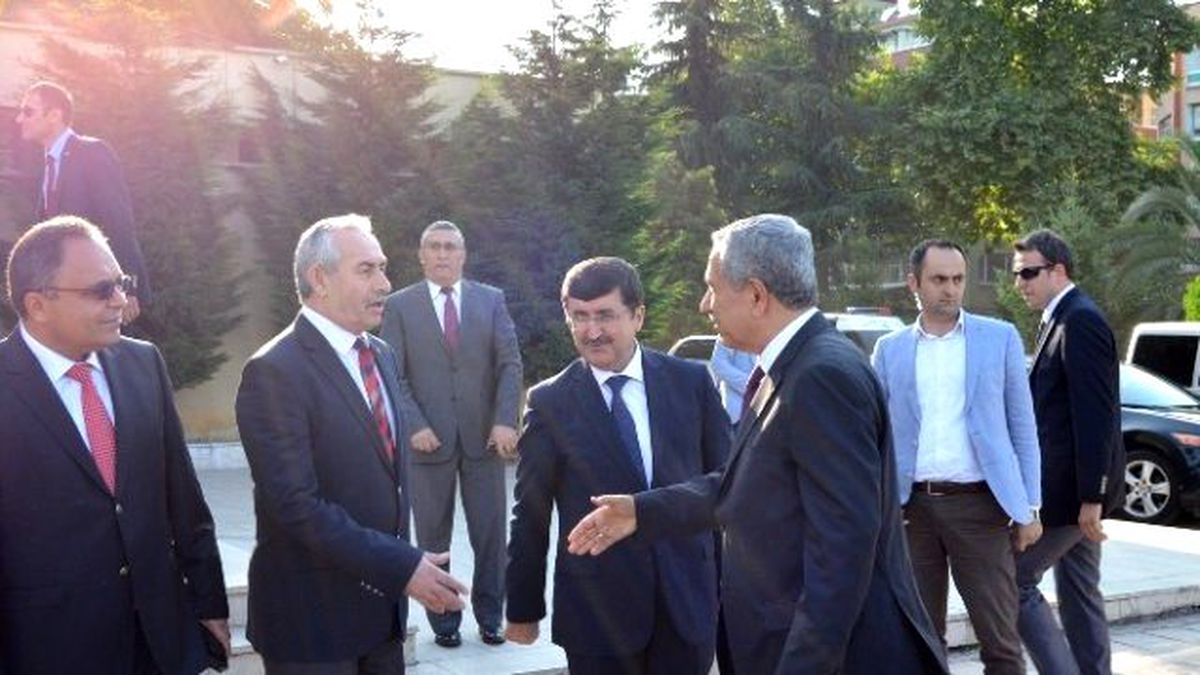 Başbakan Yardımcısı Arınç, Trabzon\'da